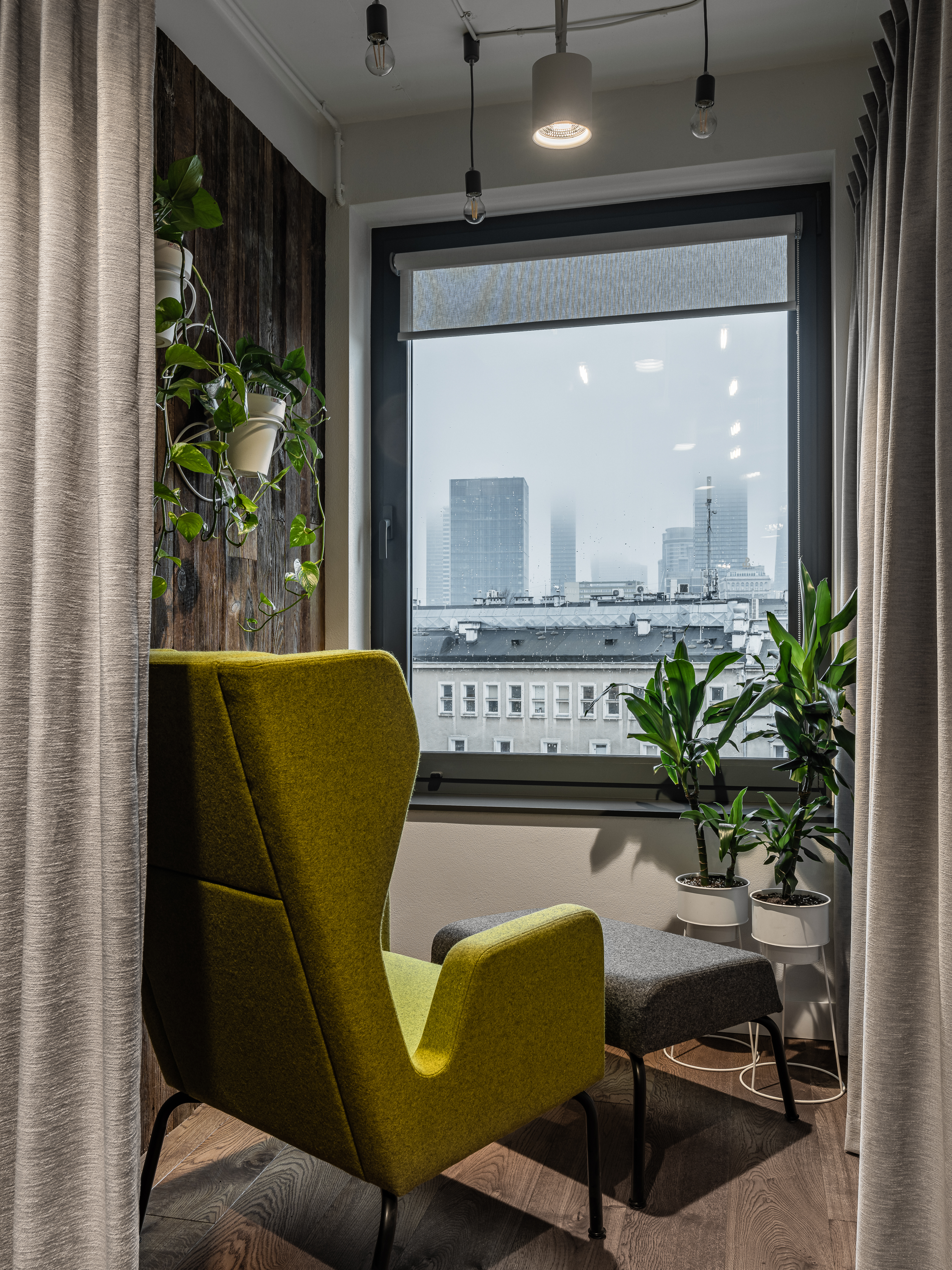 BRAIN EMBASSY, CZACKIEGO