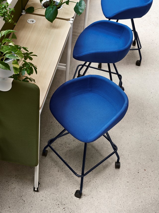 Fendo_barchair_S-2059_closeup.jpg